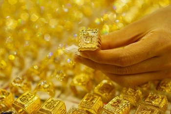 Thủ tướng chỉ đạo khẩn trương triển khai các biện pháp bình ổn thị trường vàng