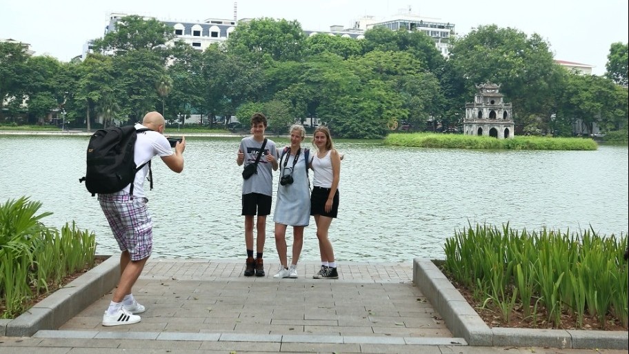 Du lịch Việt: Thành tích rực rỡ, nhưng thiếu điểm chạm với khách Tây