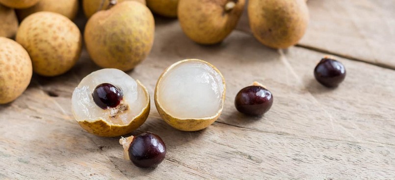Nhãn là loại trái cây quen thuộc, thường xuất hiện nhiều vào mùa hè.