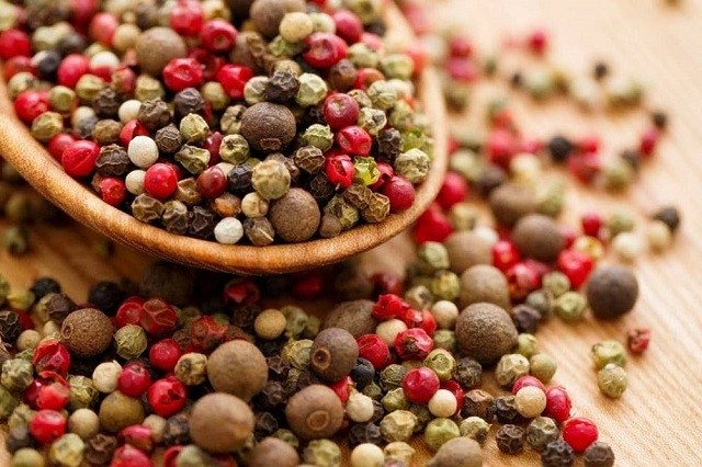 Giá tiêu trong nước ổn định, Đắk Nông siết chặt kiểm soát chất lượng