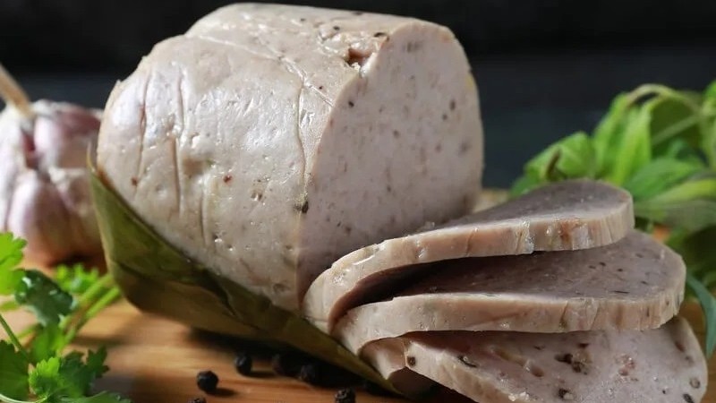 Cách phân biệt giò chả chứa hàn the