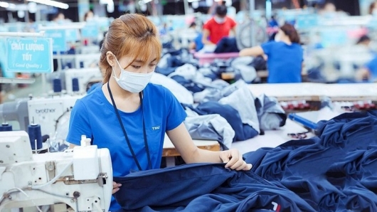 Mỹ ưu tiên công nghệ cao, dệt may Việt Nam tranh thủ “thời gian vàng”