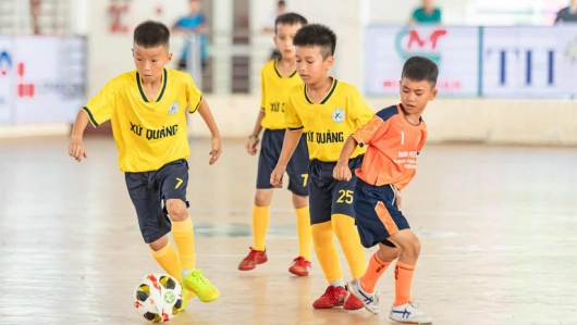 Thanh Hóa: Khởi tranh giải Bóng đá Nhi đồng Báo Thanh Hóa lần thứ IV 2025 - Cúp Xi măng Long Sơn