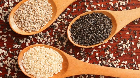 Các loại hạt giúp giảm cân và đánh tan mỡ bụng