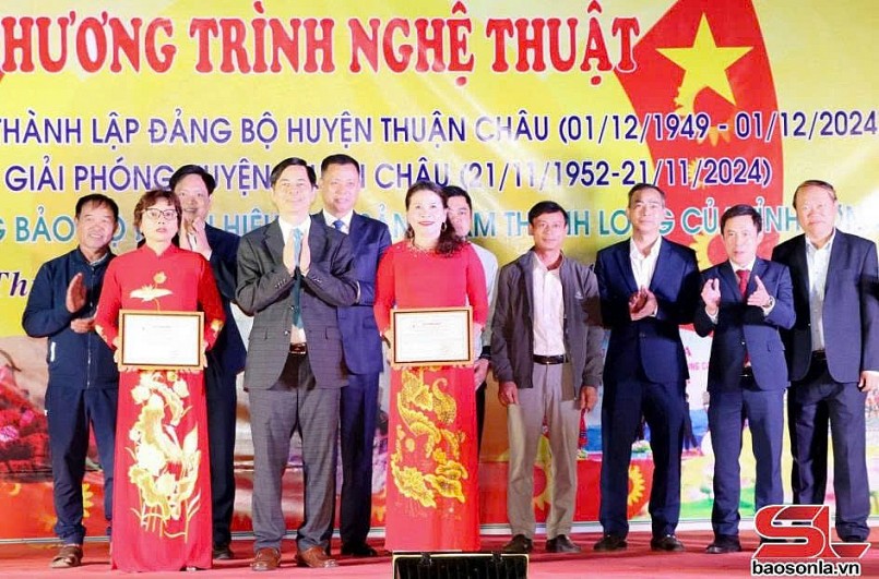 Xây dựng thương hiệu “Thanh long Sơn La”