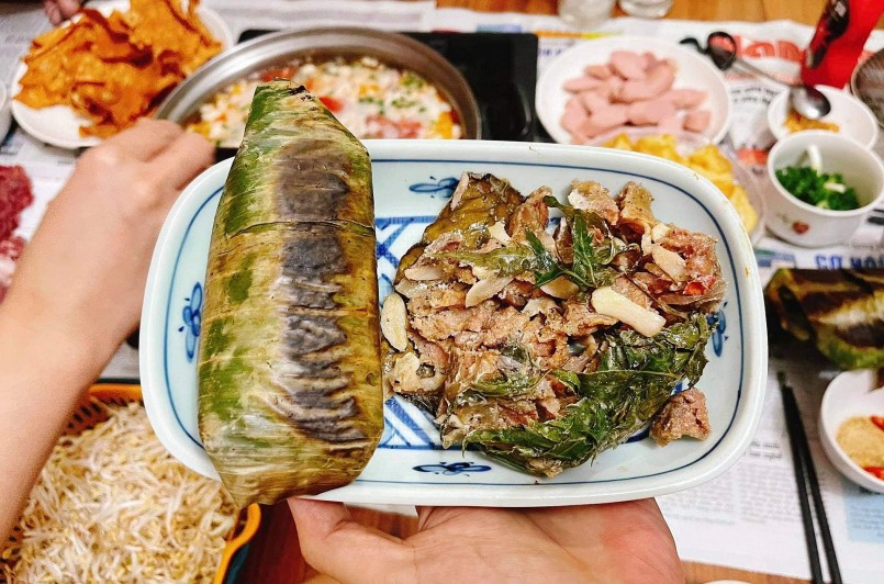 Nếu nem chua được xem là “đại sứ” ẩm thực xứ Thanh, thì nem nướng chính là đặc sản thứ hai khiến du khách mê mẩn bởi hương vị độc đáo và cách chế biến cầu kỳ.