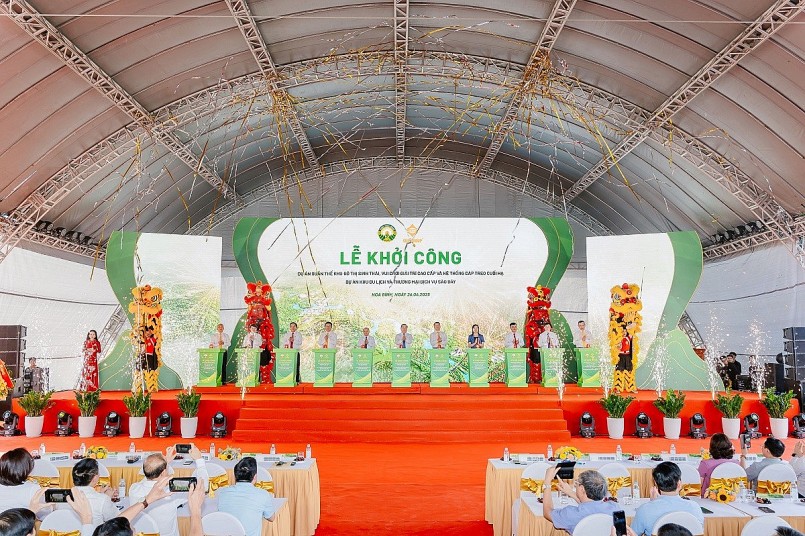 Lễ khởi công giai đoạn 1 Tổ hợp nghỉ dưỡng khoáng nóng hơn 21.000 tỷ đồng do Sun Group đầu tư