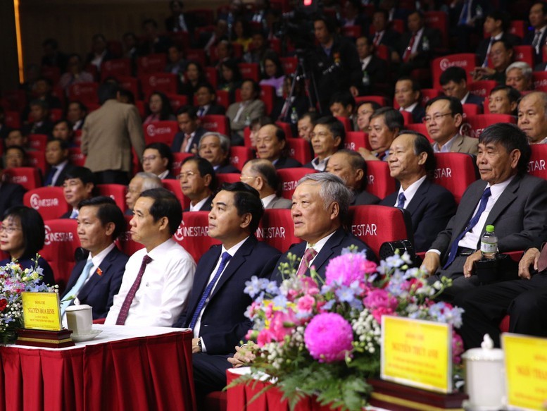 Ủy viên Bộ Chính trị, Phó Thủ tướng Thường trực Chính phủ Nguyễn Hòa Bình dự và phát biểu chỉ đạo Lễ công bố tại tỉnh Lâm Đồng - Ảnh: VGP