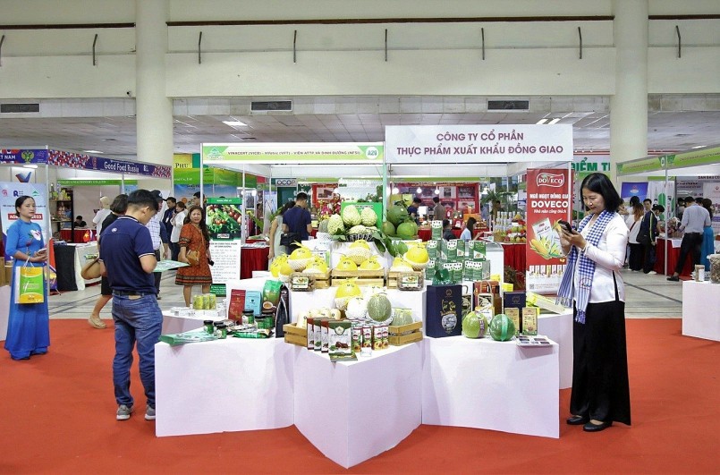 Doanh nghiệp Việt chủ động quảng bá sản phẩm trái cây tại hội chợ quốc tế nhằm xây dựng thương hiệu nông sản theo từng thị trường mục tiêu.