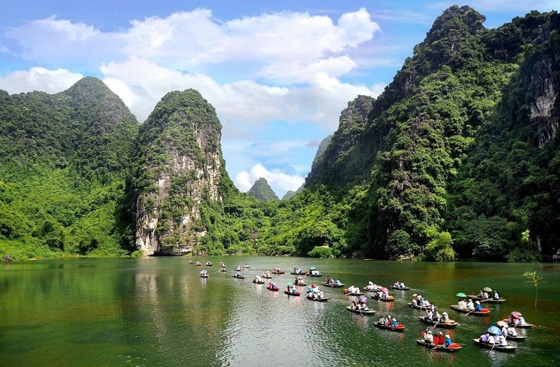 Thương hiệu du lịch mới: Định vị từ không gian sáp nhập