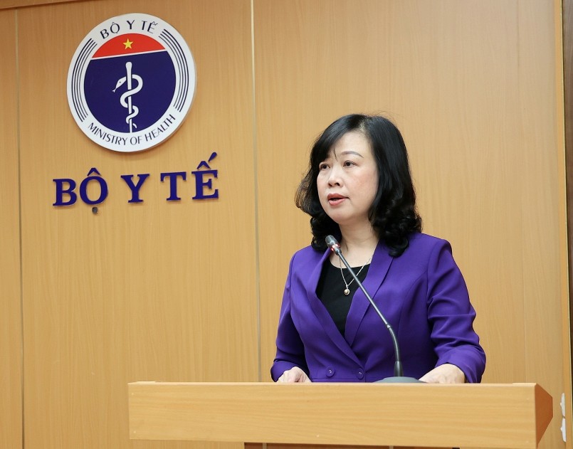 Bộ trưởng Bộ Y tế Đào Hồng Lan, Trưởng Ban Chỉ đạo Quốc gia vận động hiến máu tình nguyện chủ trì cuộc họp.