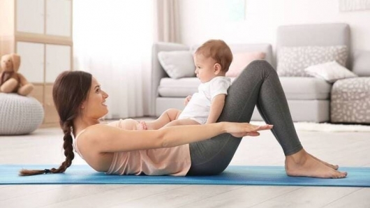 Sau sinh bao lâu mới nên ăn kiêng giảm cân?