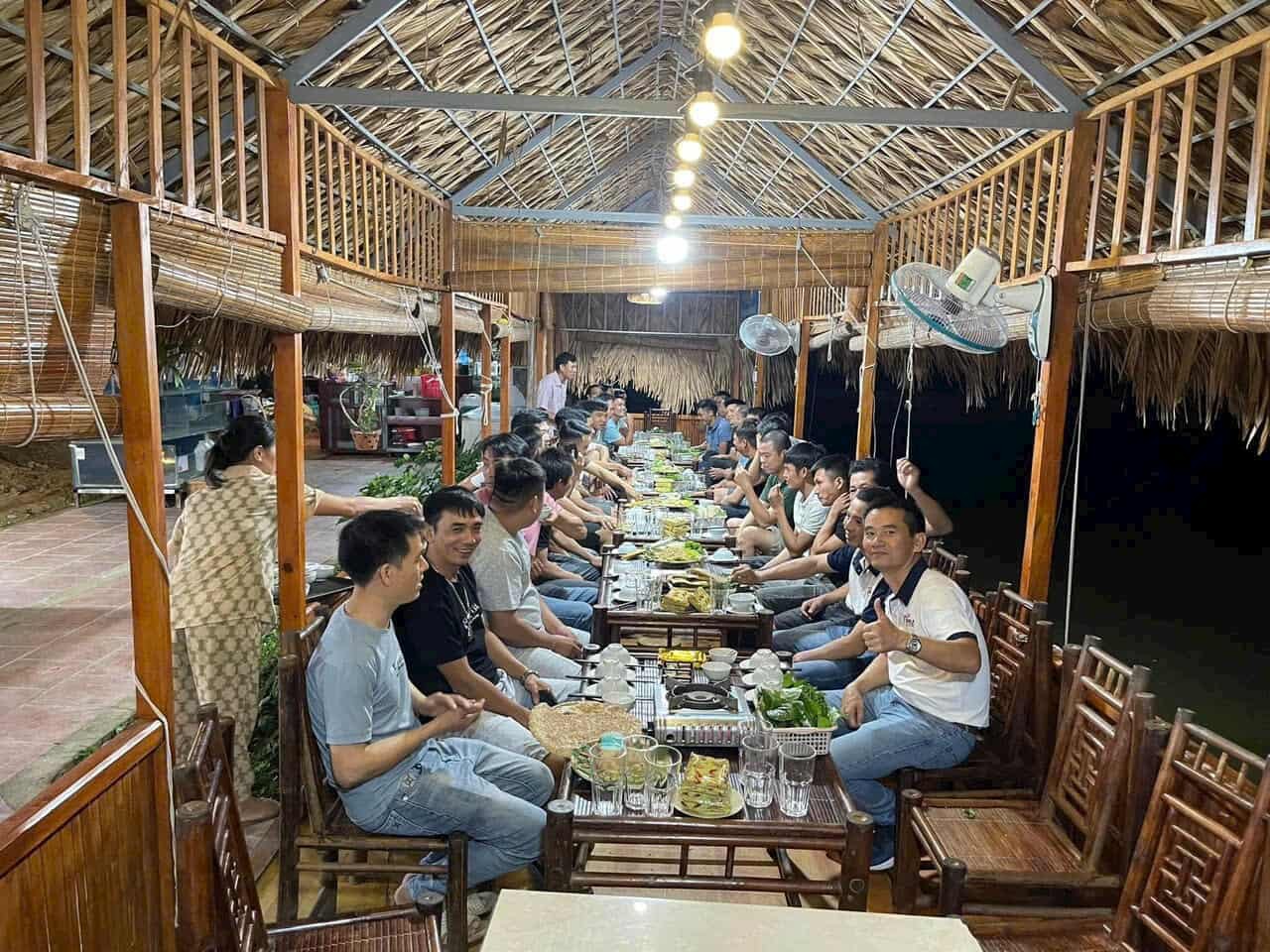 Phố Đảo Quán: Khi ẩm thực trở thành ký ức của một vùng quê