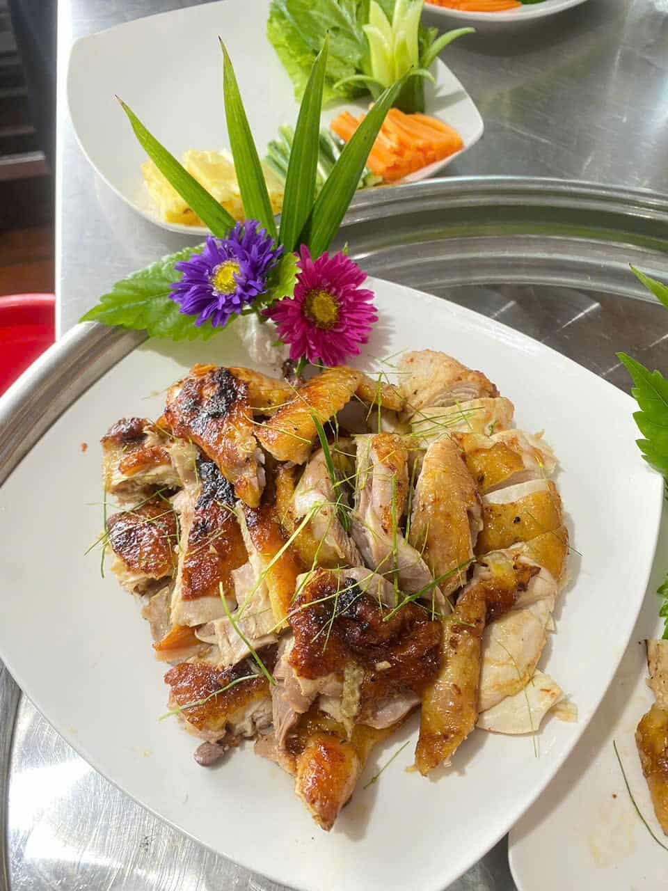 Phố Đảo Quán: Khi ẩm thực trở thành ký ức của một vùng quê