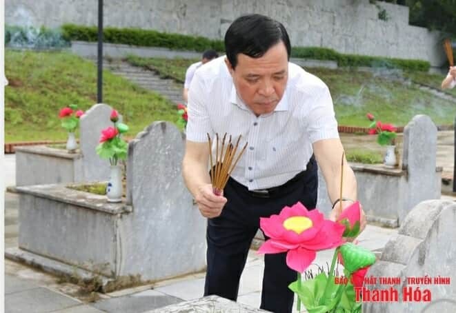 Thanh Hóa: Tri ân trên dải đất anh hùng - Dâng hương tại Nghệ An, Hà Tĩnh, Quảng Trị