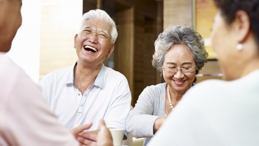 Bí mật từ hàm răng: tại sao người sống thọ thường giữ được răng thật đến cuối đời?