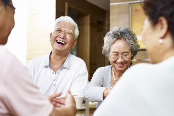 Bí mật từ hàm răng: tại sao người sống thọ thường giữ được răng thật đến cuối đời?