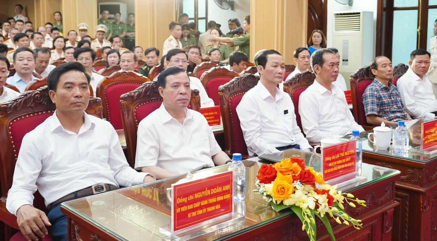 Phòng Cảnh sát điều tra tội phạm về ma túy Công an Thanh Hóa đón nhận danh hiệu Anh hùng Lực lượng vũ trang