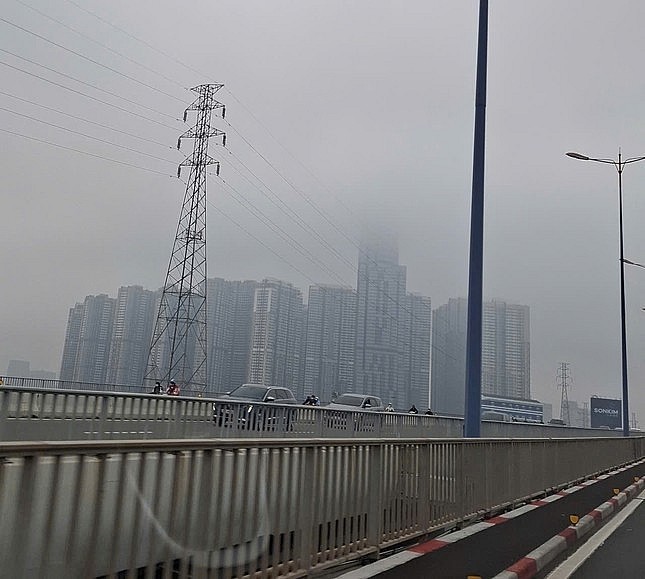 TP.HCM nhiều ngày liền chìm trong ô nhiễm không khí, dù đang giữa mùa mưa.