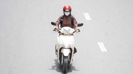 Miền Bắc tiếp tục hứng nắng nóng đỉnh điểm, Hà Nội có thể chạm mốc 40 độ C ngày 4/8