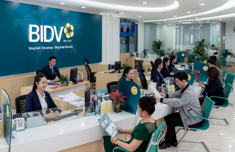Hoạt động giao dịch tại BIDV.
