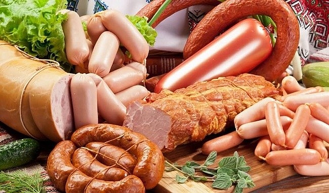 Những nhóm thực phẩm 'kẻ thù' thầm lặng của đôi mắt
