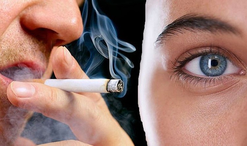 Khói thuốc lá chứa hơn 7.000 hóa chất độc hại, có thể phá hủy lớp màng bảo vệ mắt và gây khô rát, kích ứng.