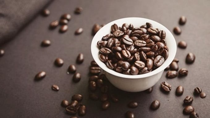 Giá cà phê hôm nay 15/8: Tăng kỷ lục gần 4.000 đồng/kg, thị trường chao đảo