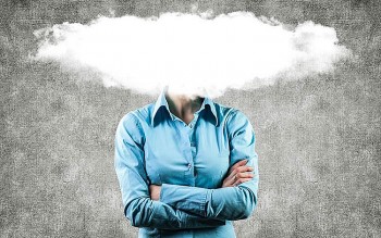 Những thói quen âm thầm hủy hoại não bộ