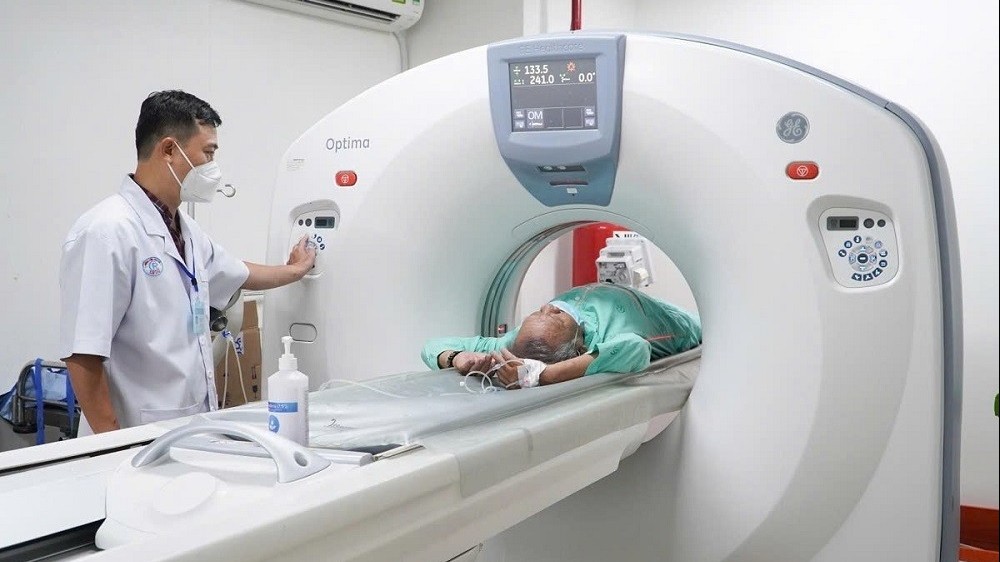Y học hạt nhân: Bước đột phá giúp "nhìn thấu" và "tiêu diệt" tế bào ung thư trúng đích