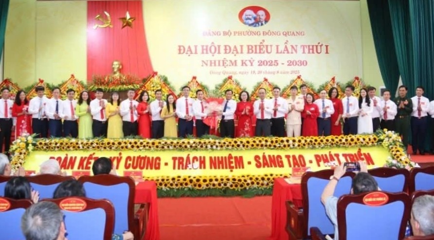 Thanh Hóa: Đại hội Đảng bộ phường Đông Quang lần thứ nhất, nhiệm kỳ 2025-2030 thành công tốt đẹp