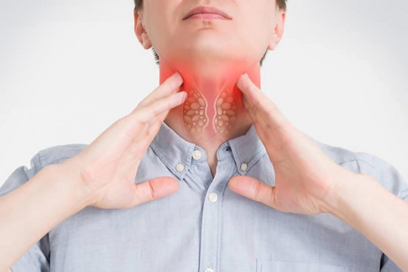 Ung thư thực quản có thể khởi phát từ những tổn thương nhiệt lặp đi lặp lại do thói quen uống đồ quá nóng.