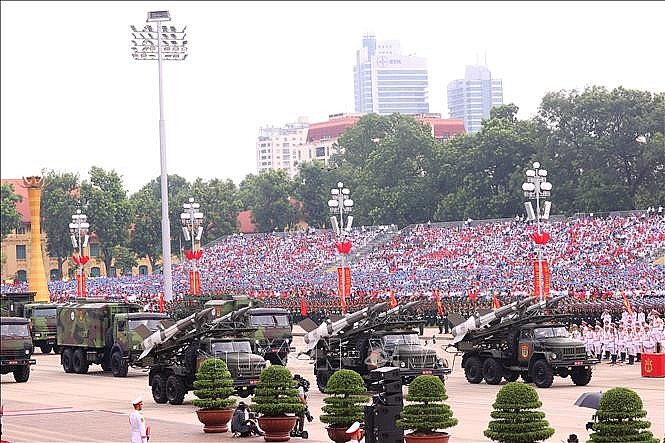 Tổ hợp tên lửa phòng không S-125-VT do Viettel hiện đại hóa của Quân chủng Phòng không - Không quân với nhiều cải tiến, tăng tỉ lệ bắn trúng mục tiêu và khả năng dẫn đường. Ảnh: TTXVN