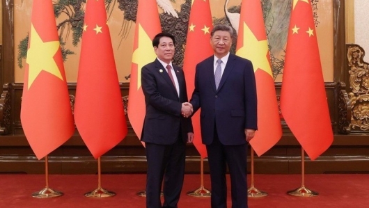 Chủ tịch nước Lương Cường hội đàm với Tổng Bí thư, Chủ tịch Trung Quốc Tập Cận Bình