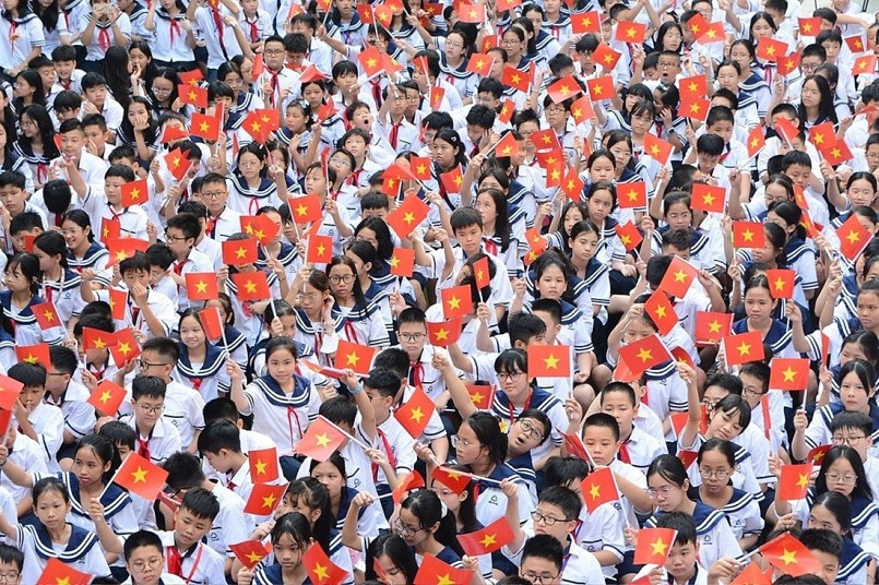 Gần 30 triệu học sinh, sinh viên hân hoan bước vào năm học mới 2025–2026