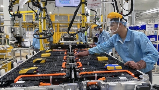 Chỉ số sản xuất công nghiệp 8 tháng đầu năm 2025 tăng 8,5%