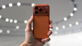Hơn 200.000 iPhone 17 được đặt cọc trước ngày mở bán