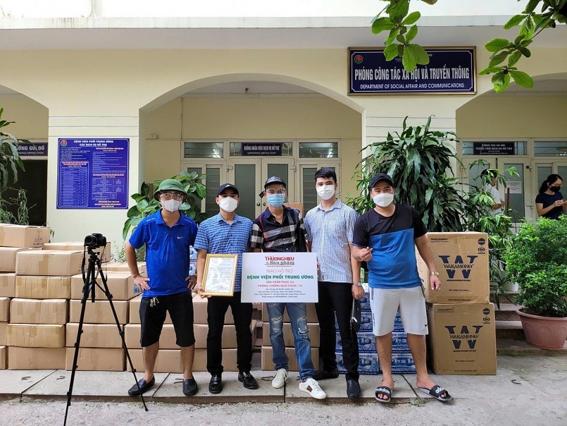 Tạp chí Thương hiệu và Sản phẩm - cầu nối những yêu thương