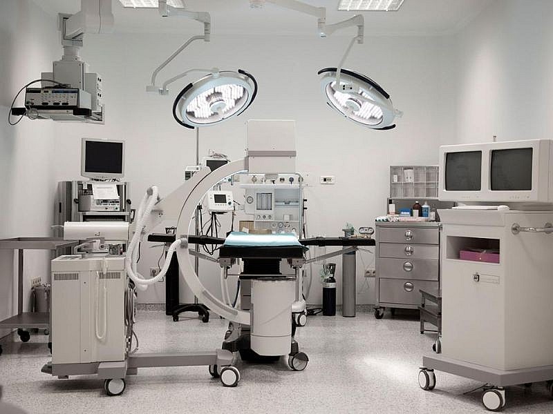 Cục Hạ tầng và Thiết bị y tế đã đề xuất trao toàn bộ thẩm quyền phê duyệt tiêu chuẩn, định mức sử dụng thiết bị y tế cho các đơn vị, thay vì phải chờ đợi phê duyệt từ Bộ như trước đây đối với một số loại thiết bị đặc thù.
