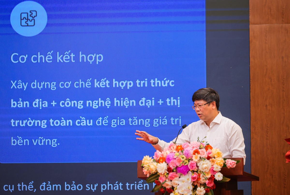 Ứng dụng khoa học công nghệ phát triển sản phẩm thiên nhiên: Kiến tạo cầu nối hợp tác Nhà nước – nhà khoa học – doanh nghiệp Ứng dụng khoa học công nghệ phát triển sản phẩm thiên nhiên: Kiến tạo cầu nối hợp tác Nhà nước – nhà khoa học – doanh nghiệp
