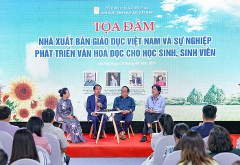 Phát triển văn hóa đọc trong kỷ nguyên số: Lời giải từ các chuyên gia