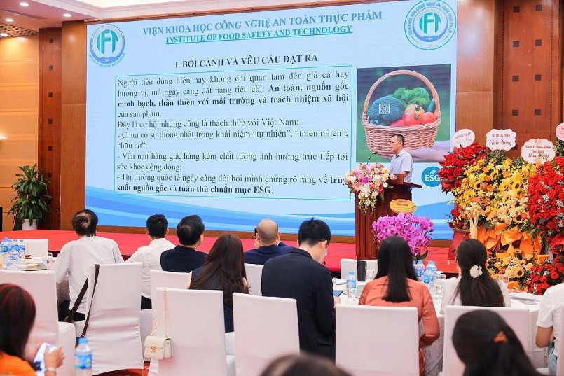 Ứng dụng công nghệ, tiêu chuẩn ESG: Chìa khóa vàng giúp nâng tầm sản phẩm thiên nhiên Việt Ứng dụng công nghệ, tiêu chuẩn ESG: Chìa khóa vàng giúp nâng tầm sản phẩm thiên nhiên Việt