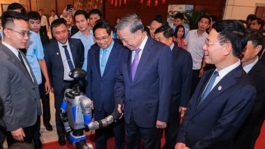 Tổng Bí thư: Khoa học - Công nghệ, đổi mới sáng tạo và chuyển đổi số – chìa khóa vàng cho khát vọng Việt Nam hùng cường