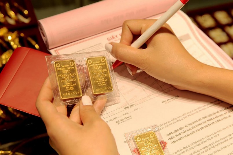 Mức đề xuất ban đầu là thuế suất 0,1% trên giá chuyển nhượng từng lần,