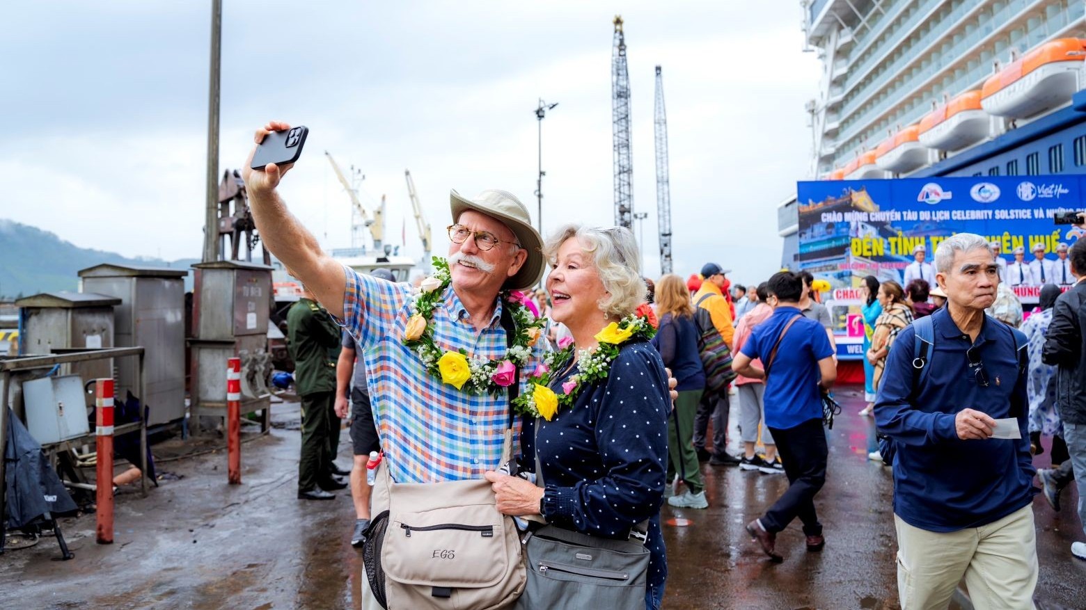 Việt Nam đón hơn 15 triệu lượt khách quốc tế trong 9 tháng năm 2025