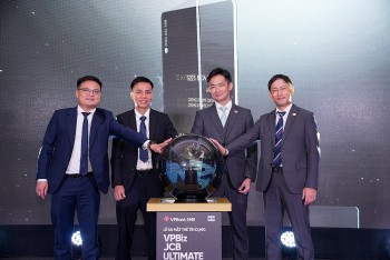 Lần đầu tiên tại Việt Nam ra mắt thẻ tín dụng dành riêng cho doanh nghiệp VPBiz JCB Ultimate