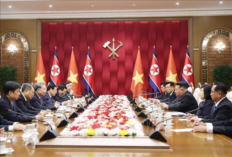 Tổng Bí thư Tô Lâm hội đàm với Tổng Bí thư, Chủ tịch Quốc vụ CHDCND Triều Tiên Kim Jong Un