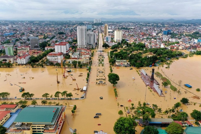 Biển Đông sắp có bão số 12, miền Bắc đón không khí lạnh