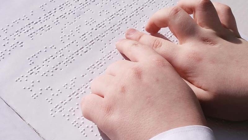 Chặn đứng nguy cơ khiếm thị di truyền bằng y học hiện đại