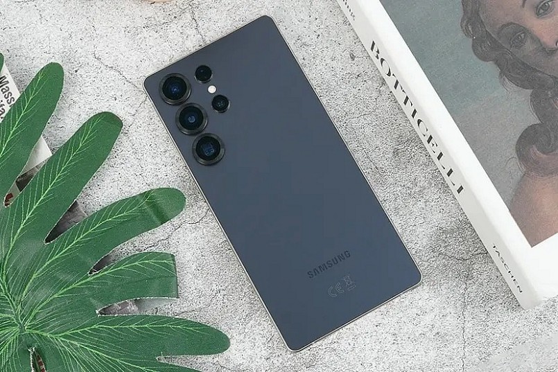 Samsung Galaxy S25 Ultra.